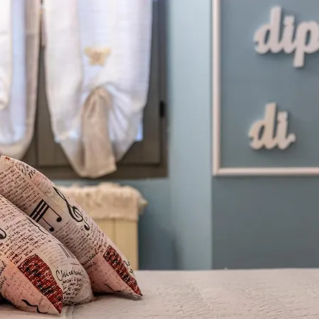 Due Minuti Dal Lago Casa Melodia דירה